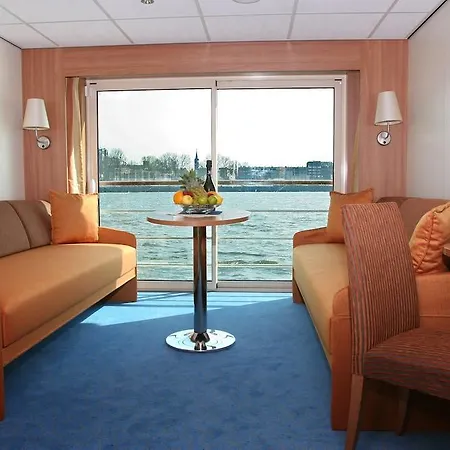 Hotel Crossgates Hotelship 3 Star - Osthafen - Frankfurt Frankfurt am Main